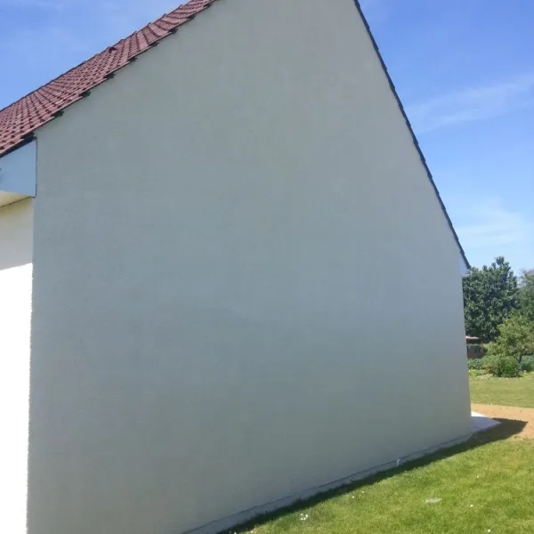 Peinture toiture, ravalement et peinture cache moineaux - Changement de gouttiere en zinc