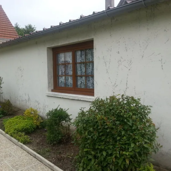Nettoyage muret de façade et mise en peinture