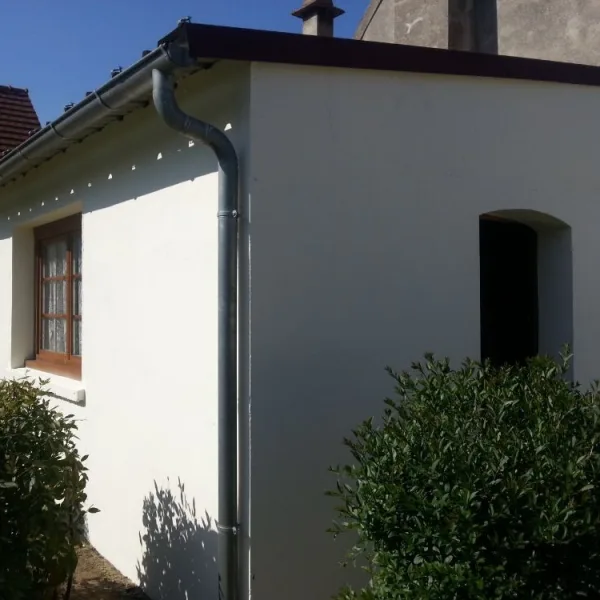 Nettoyage muret de façade et mise en peinture
