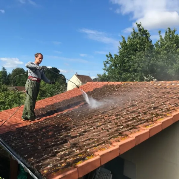 Nettoyage de toiture au karcher