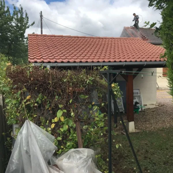 Nettoyage de toiture au karcher